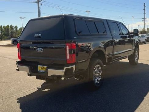 Used 2025 Ford F350 Lariat w/ Lariat Ultimate Package AWD/4WD image 8