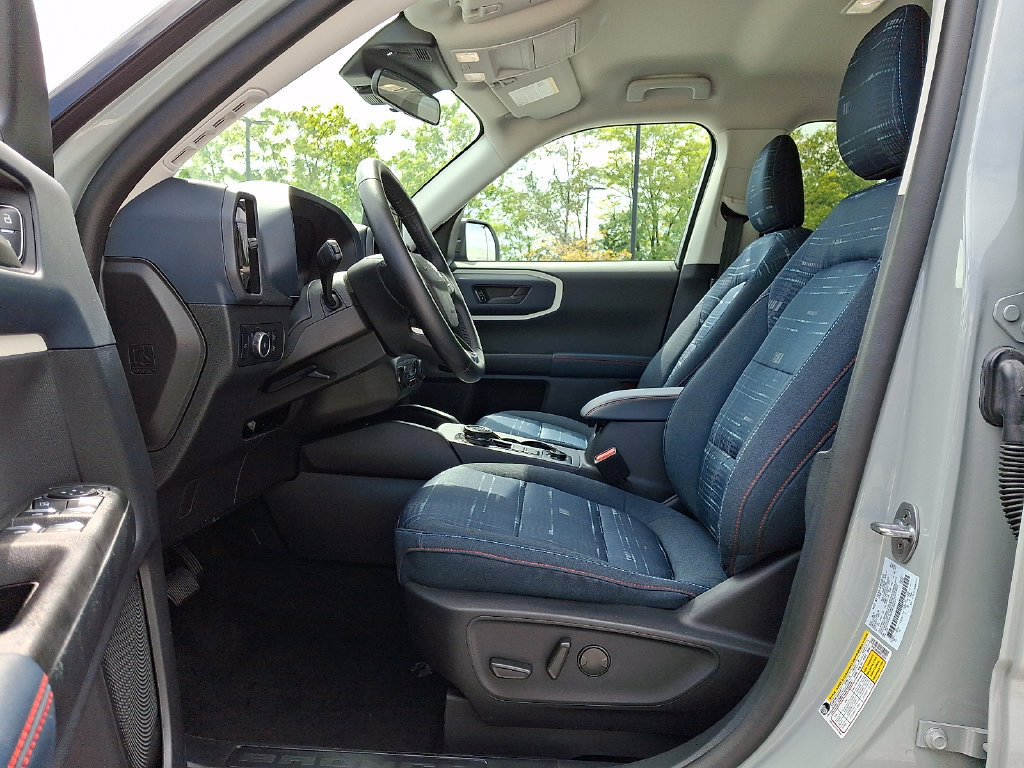 Used 2024 Ford Bronco Sport Heritage w/ Heritage Convenience Package AWD/4WD image 15