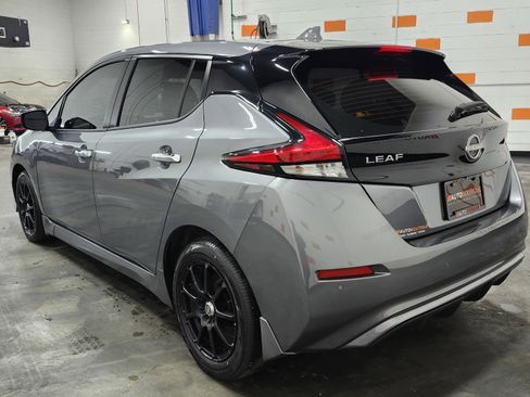 Used 2023 Nissan Leaf S image 14