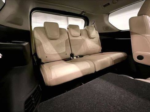 New 2026 Nissan Armada Platinum Reserve w/ Accent Package AWD/4WD image 38