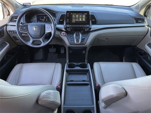 Certified 2023 Honda Odyssey EX-L image 9