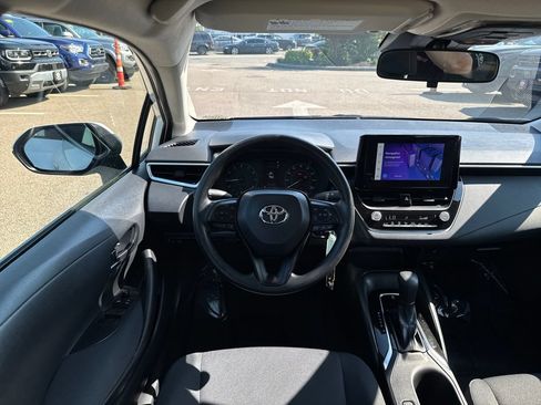 Used 2023 Toyota Corolla LE FWD image 11