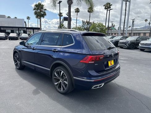 Certified 2022 Volkswagen Tiguan SEL R-Line AWD/4WD image 4
