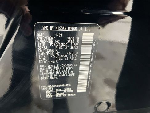 Used 2024 Nissan Armada SL w/ Captain's Chairs Package image 29