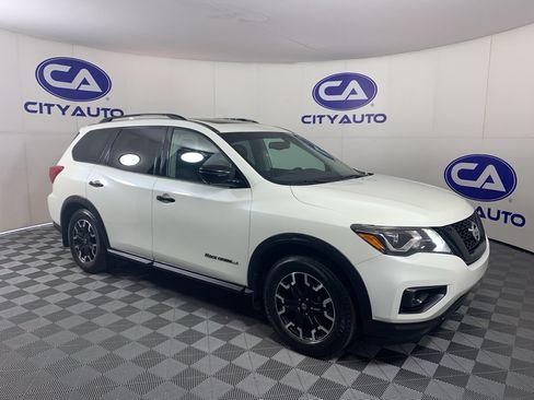 Used 2019 Nissan Pathfinder SL AWD/4WD image 1