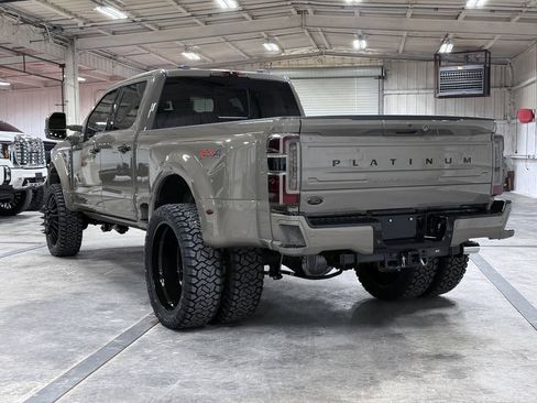 Used 2026 Ford F450 Platinum w/ Platinum Plus Package AWD/4WD image 5