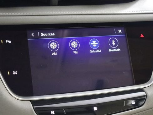 Used 2021 Cadillac XT5 Premium Luxury w/ LPO, Floor Liner Package FWD image 31