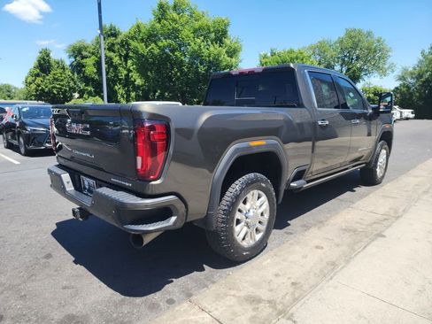 Certified 2023 GMC Sierra 2500 Denali w/ Denali Ultimate Package AWD/4WD image 8