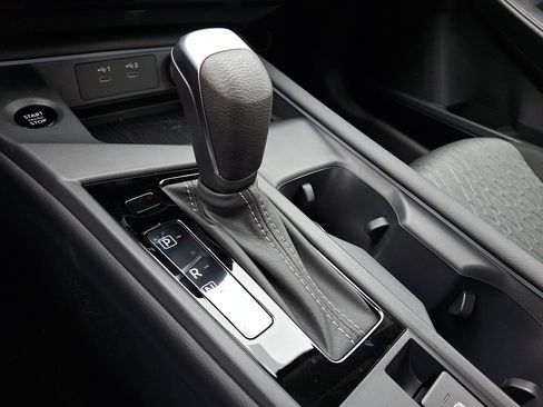 New 2026 Nissan Sentra SV w/ SV Convenience Package FWD image 11