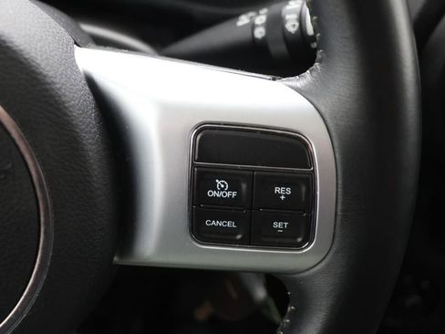 Used 2017 Jeep Wrangler Unlimited Rubicon image 23