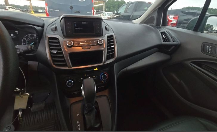 Used 2021 Ford Transit Connect XL FWD image 7