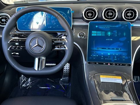 New 2025 Mercedes-Benz C 300 4MATIC Sedan image 23