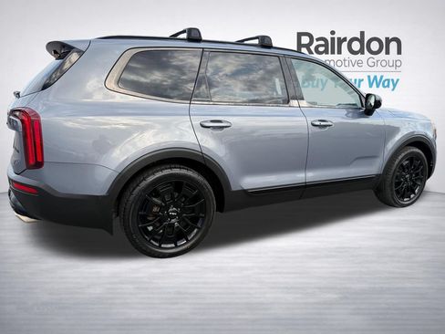 Certified 2022 Kia Telluride SX w/ SX Prestige Package AWD/4WD image 7