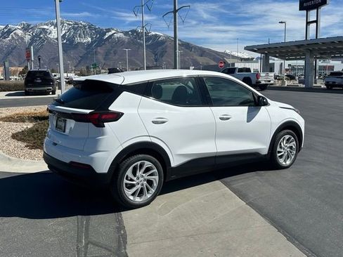 New 2027 Chevrolet Bolt LT w/ Comfort Package FWD image 25