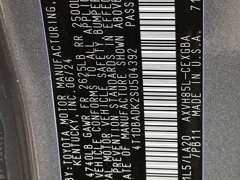 Used 2025 Toyota Camry XLE image 31