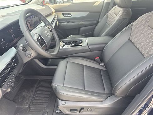 Used 2025 Nissan Murano Platinum w/ Cargo Package image 15