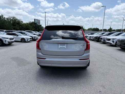 Certified 2023 Volvo XC90 B5 Core AWD/4WD image 5