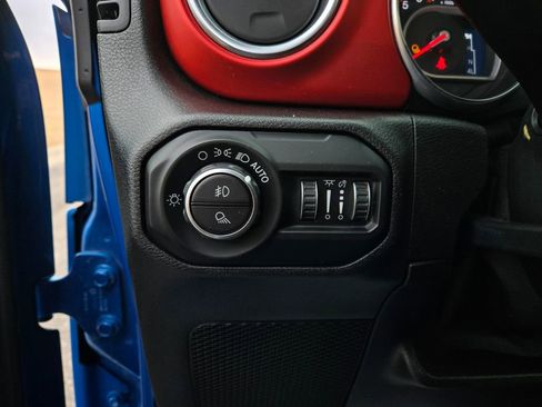 Used 2021 Jeep Gladiator Rubicon image 13