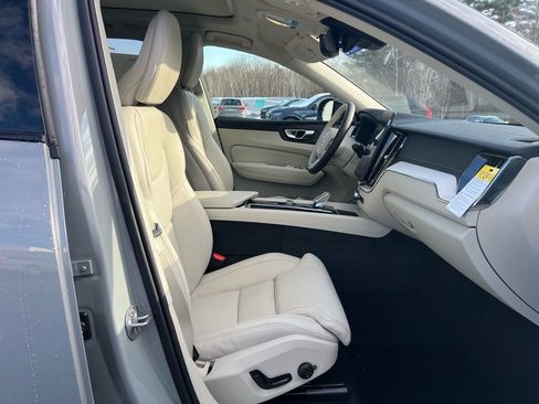 New 2026 Volvo XC60 T8 Ultra w/ Protection Package Premier AWD/4WD image 29
