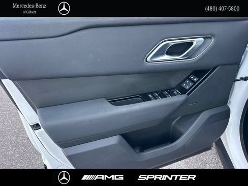 Used 2025 Land Rover Range Rover Velar Dynamic SE AWD/4WD image 11