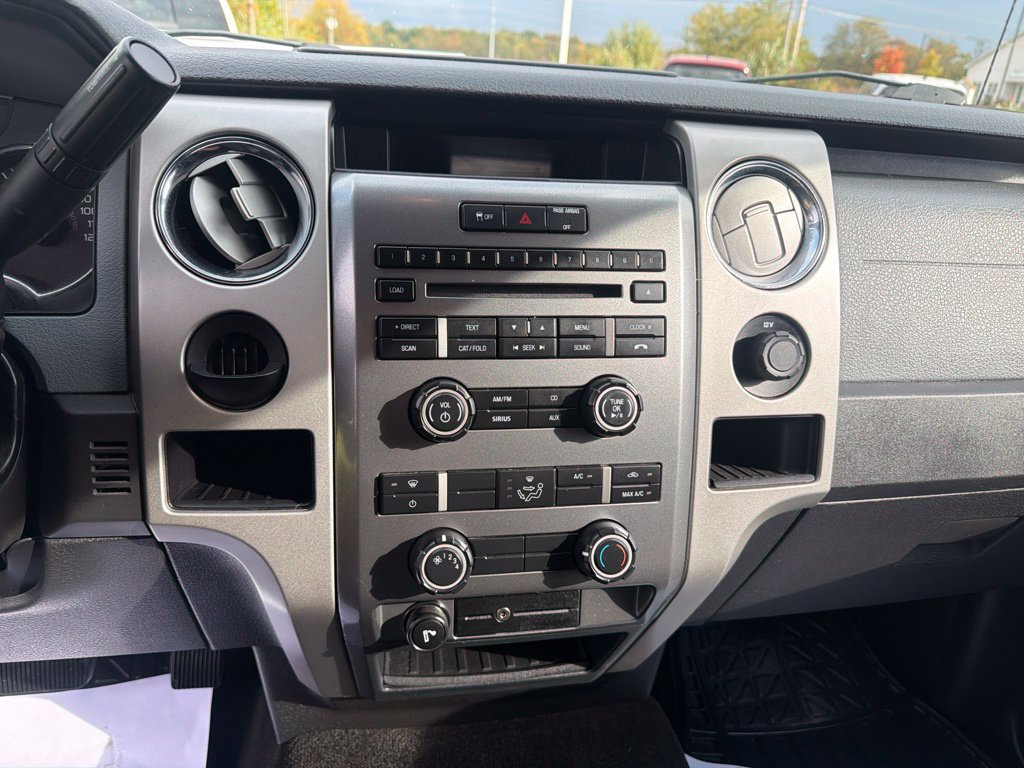 Used 2012 Ford F150 XLT w/ XLT Custom Pkg RWD image 28