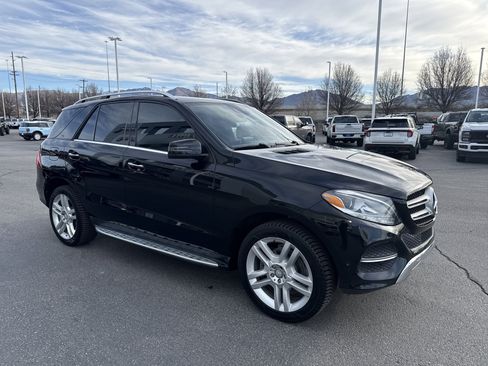 Used 2017 Mercedes-Benz GLE 350 4MATIC image 7