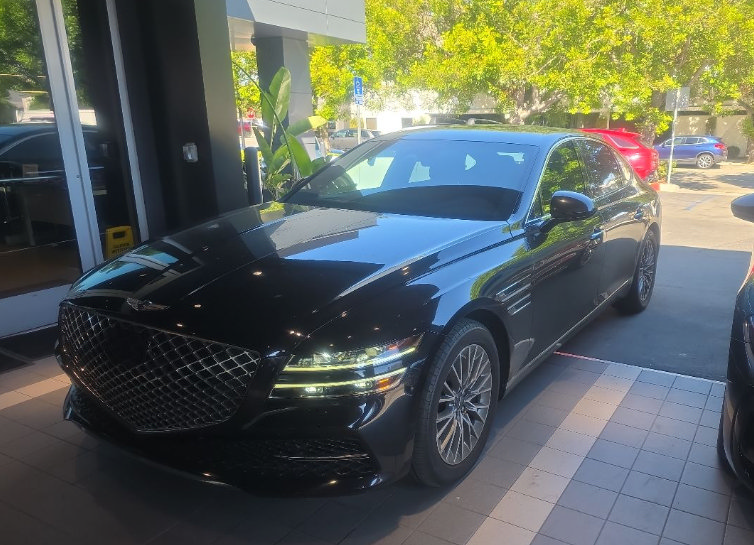 Used 2024 Genesis G80 2.5T AWD/4WD image 1