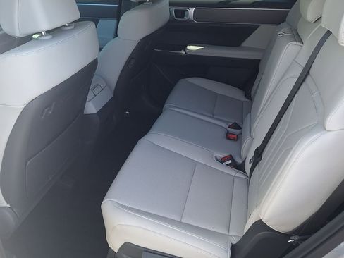 New 2025 Hyundai Santa Fe SEL AWD/4WD image 13