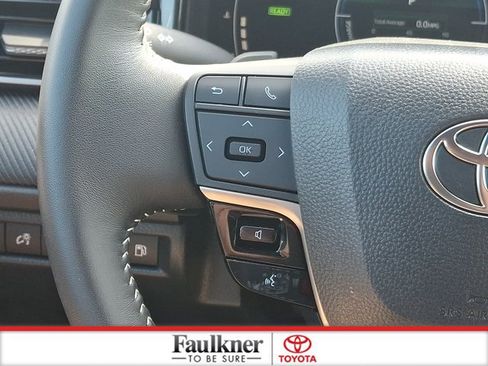 Certified 2026 Toyota Camry SE FWD image 20