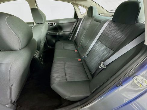 Used 2019 Nissan Sentra SV image 29