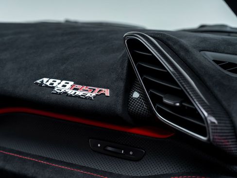 Used 2020 Ferrari 488 Pista Spider image 79