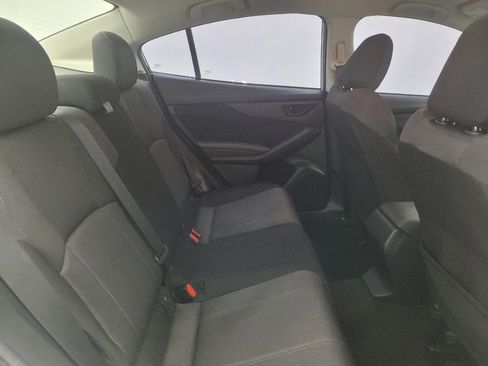 Used 2019 Subaru Impreza 2.0i Premium image 19