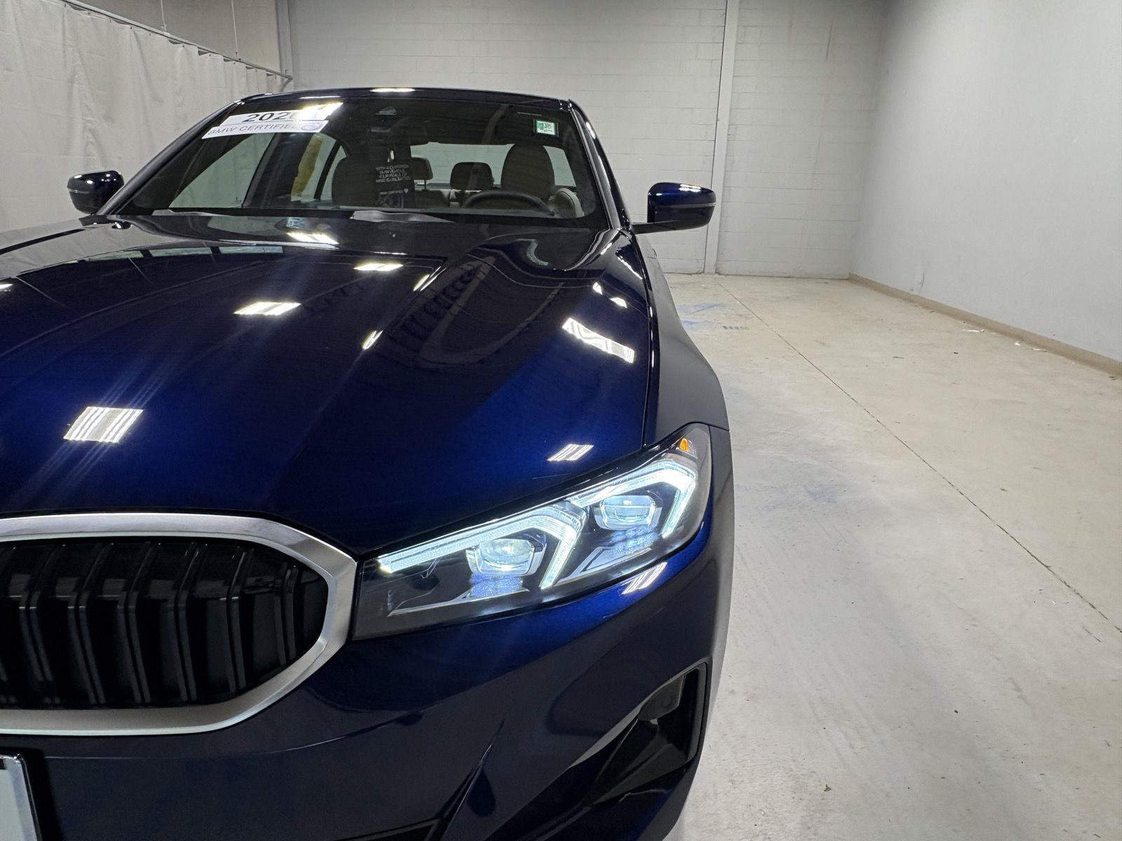 Used 2026 BMW 330i xDrive Sedan w/ Premium Package AWD/4WD image 37