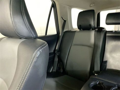 Used 2019 Toyota 4Runner SR5 Premium image 12