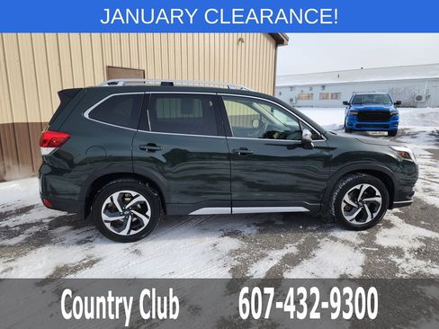 Used 2024 Subaru Forester Touring image 9