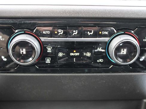 Certified 2025 Chevrolet Silverado 1500 LT w/ Safety Package image 20