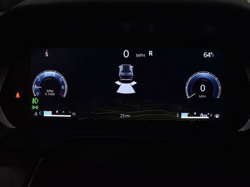 New 2025 Jeep Grand Cherokee Limited w/ Trailer Tow Package image 14