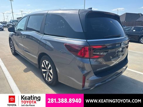 Used 2026 Honda Odyssey EX-L image 5
