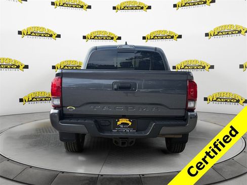 Used 2023 Toyota Tacoma TRD Sport image 4