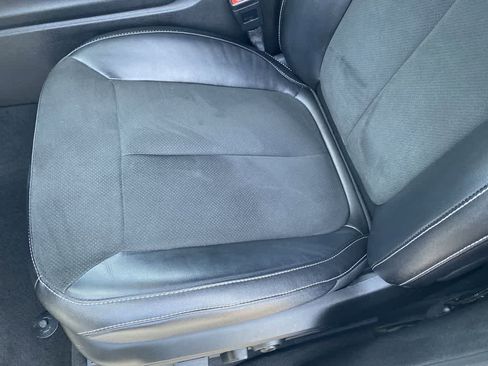 Used 2023 Jeep Grand Cherokee Altitude image 11