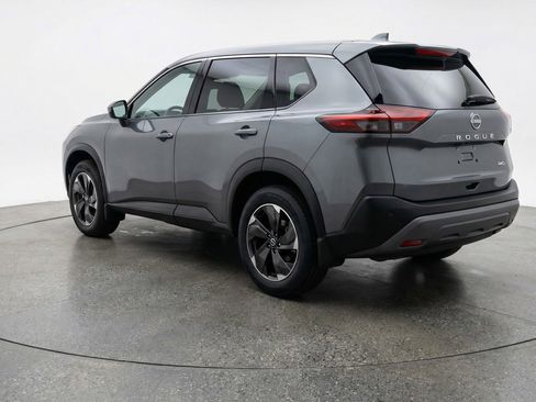 Used 2025 Nissan Rogue SV AWD/4WD image 6