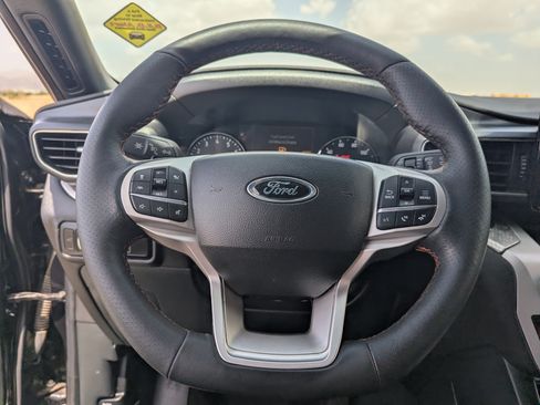 Used 2023 Ford Explorer Timberline w/ Timberline Technology Package AWD/4WD image 29