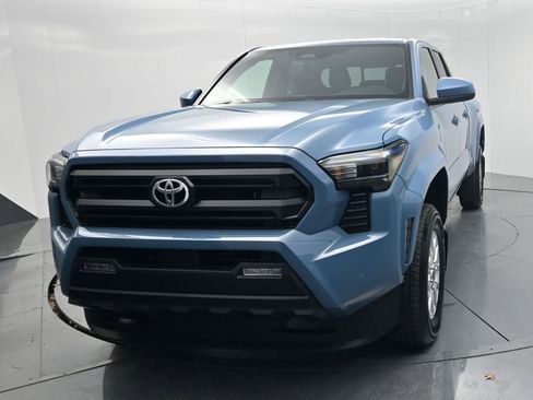 New 2026 Toyota Tacoma SR5 image 3