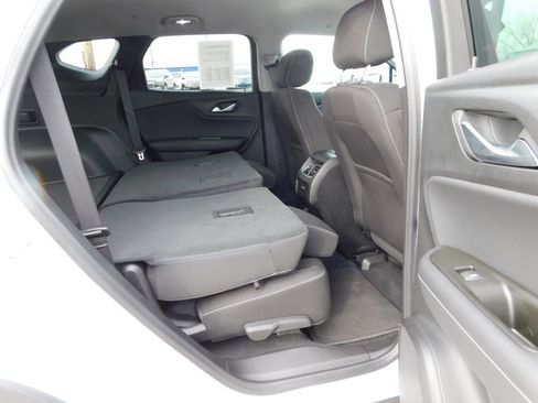 Used 2025 Chevrolet Blazer LT image 24