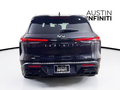 Certified 2023 INFINITI QX60 Luxe w/ Cargo Package AWD/4WD image 8