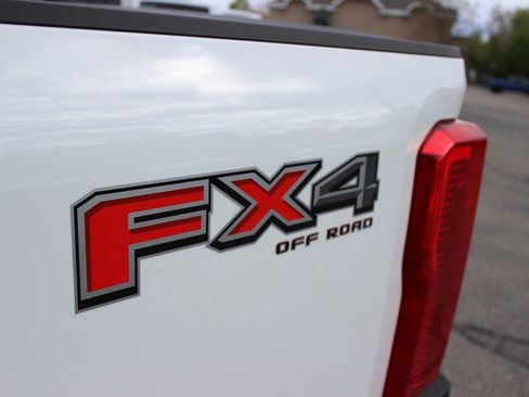 Used 2023 Ford F350 XLT w/ FX4 Off-Road Package image 3