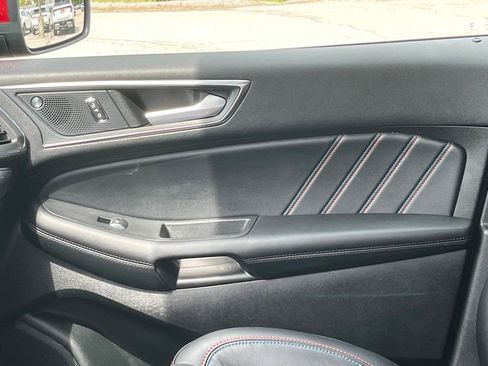 Used 2023 Ford Edge ST w/ Equipment Group 401A AWD/4WD image 21