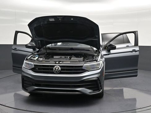 Used 2022 Volkswagen Tiguan SE R-Line FWD image 26