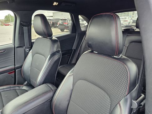 Used 2023 Ford Escape ST-Line image 18