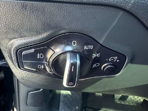 Used 2016 Audi Q5 3.0T Premium Plus w/ Technology Package AWD/4WD image 25